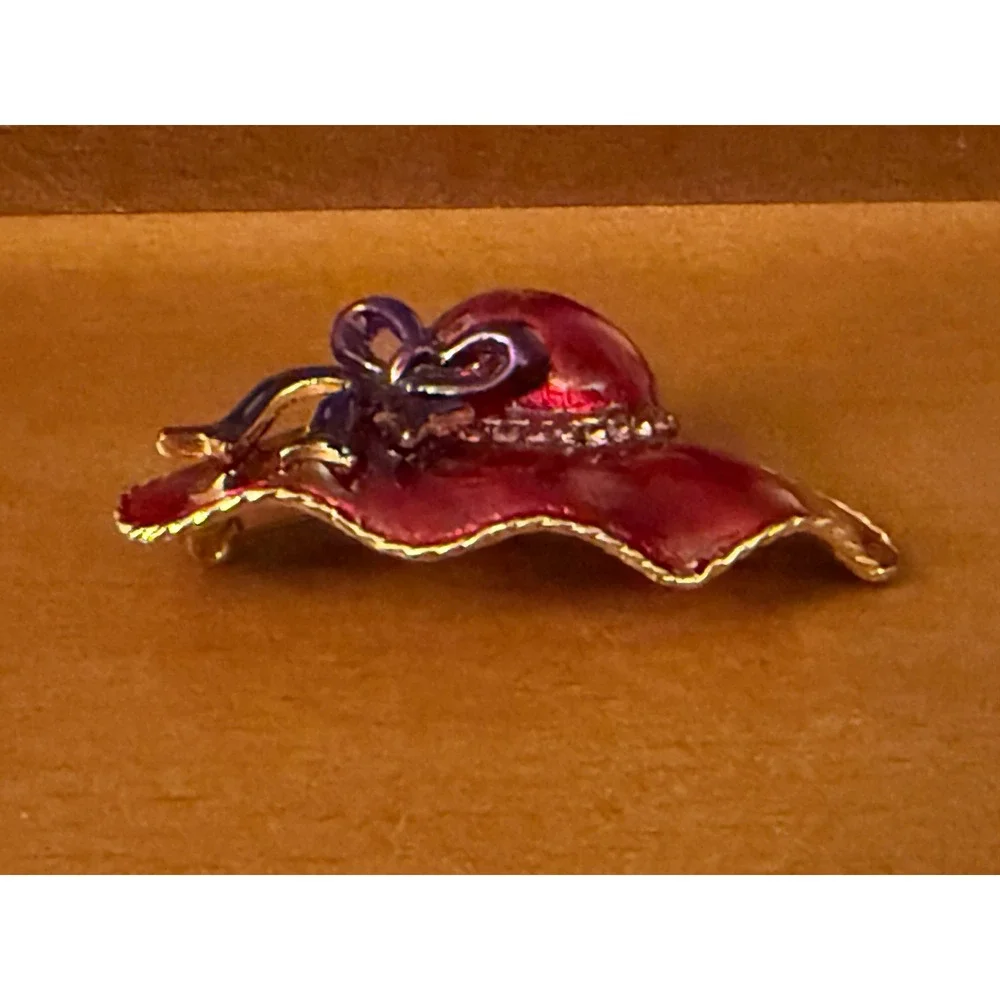 Vintage Red Hat Society Enamel Brooch Purple Bow Rhinestone Gold Tone Pin